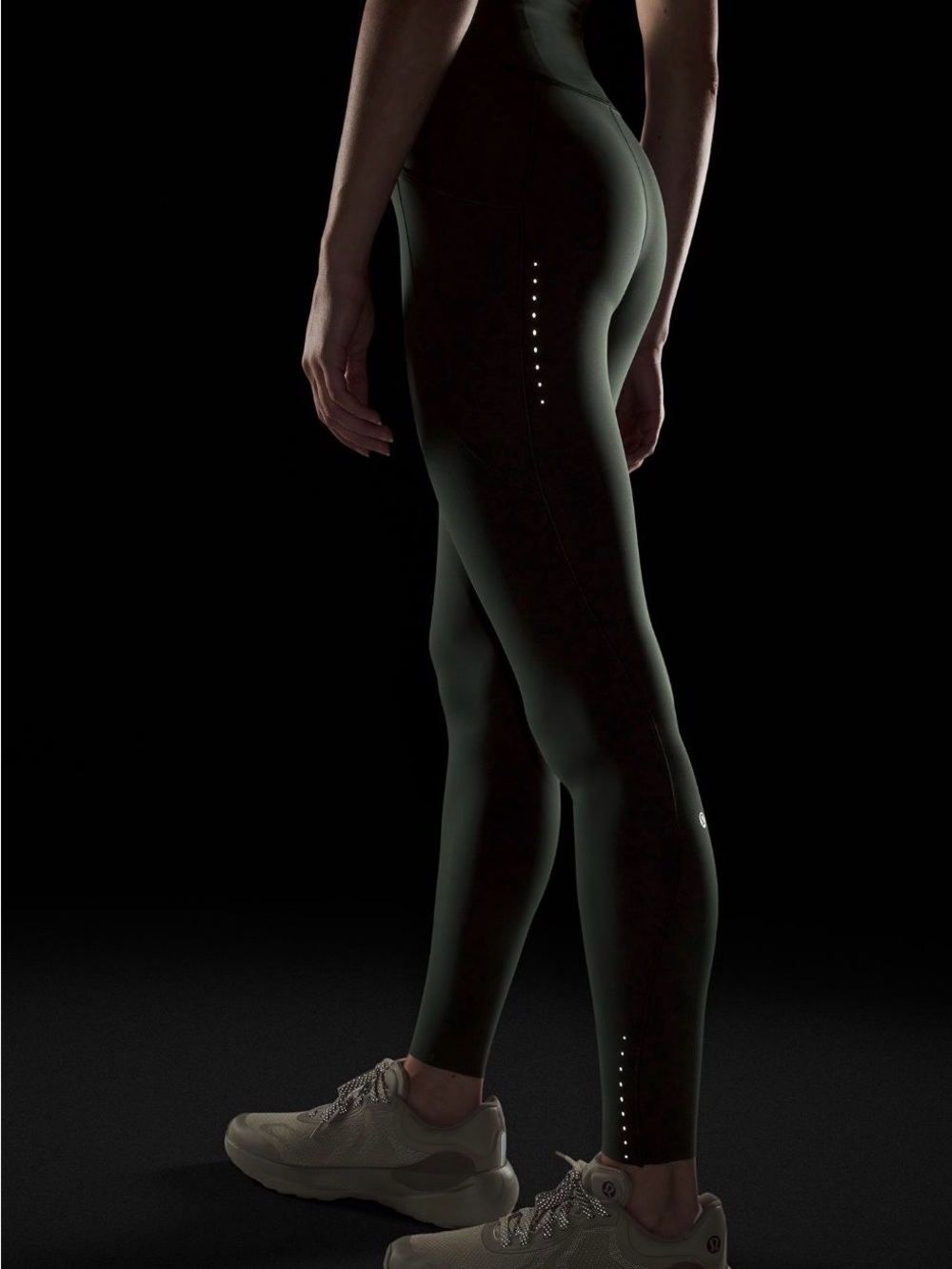 Fast and free high-rise tight 28” 5 pockets